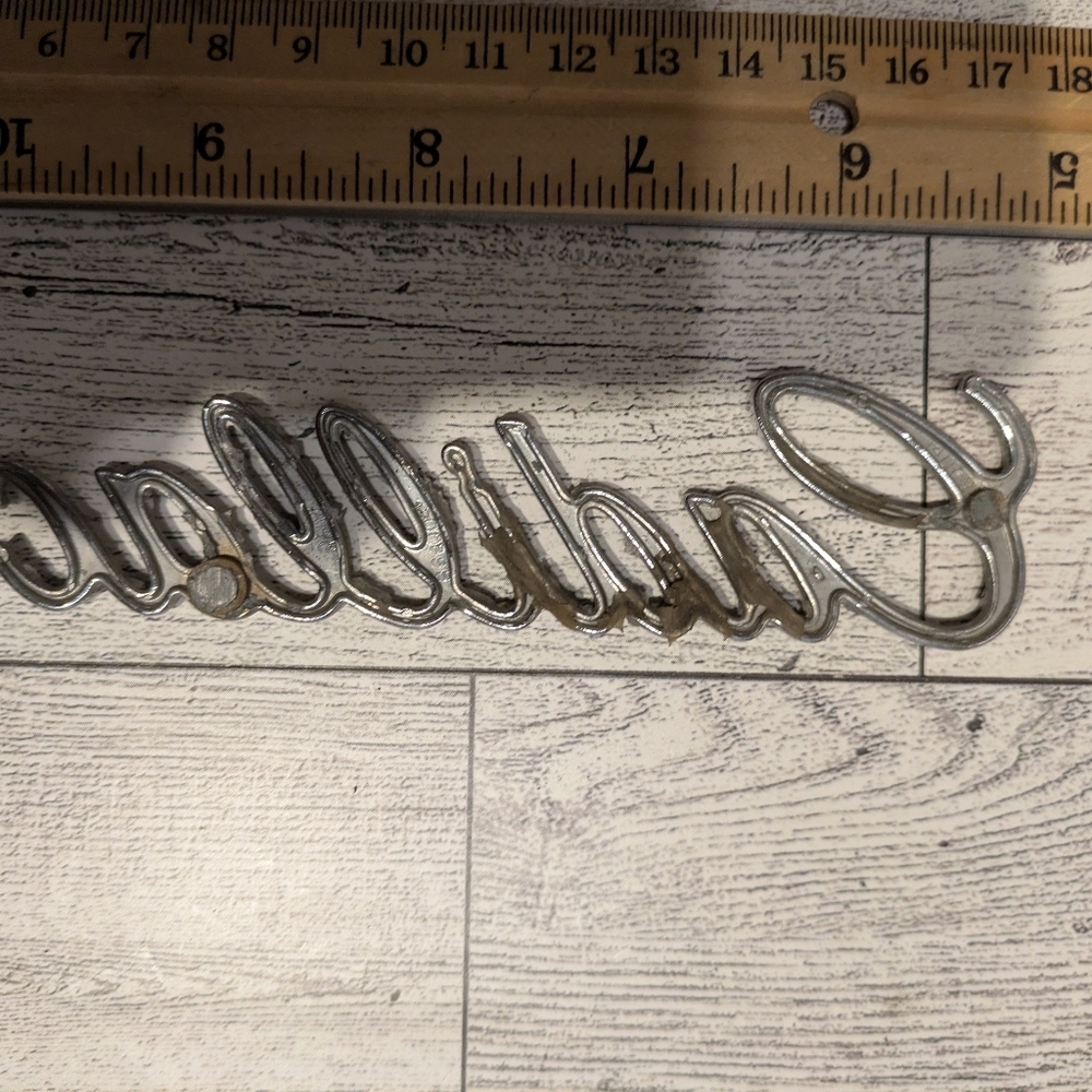 Cadillac Silver Emblem - Picture 4 of 5